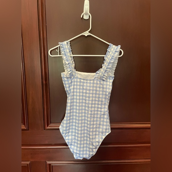 Box pattern ruffle one peice - Picture 2 of 2